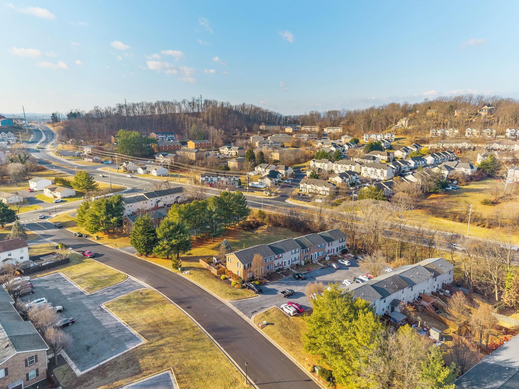 2386 BRECKENRIDGE CT, HARRISONBURG, Virginia 22801, 3 Bedrooms Bedrooms, ,1 BathroomBathrooms,Residential,2386 BRECKENRIDGE CT,672304 MLS # 672304