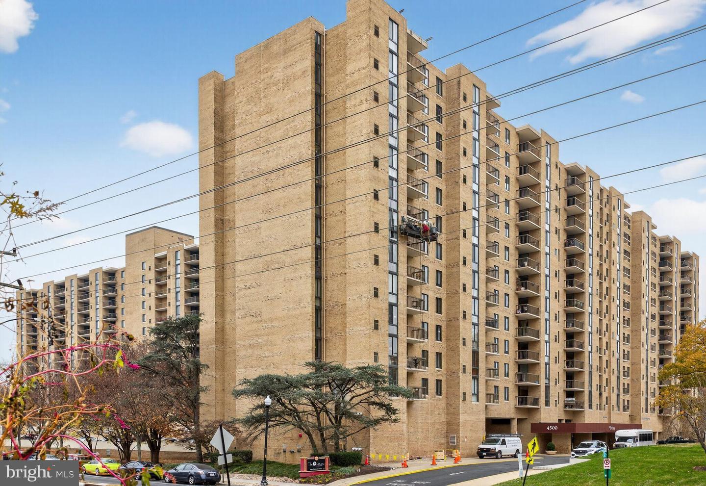 4500 S FOUR MILE RUN DR #314, ARLINGTON, Virginia 22204, 2 Bedrooms Bedrooms, 4 Rooms Rooms,2 BathroomsBathrooms,Residential,For sale,4500 S FOUR MILE RUN DR #314,VAAR2066028 MLS # VAAR2066028 4500 S FOUR MILE RUN DR #314, ARLINGTON, Virginia 22204, 2 Bedrooms Bedrooms, 4 Rooms Rooms,2 BathroomsBathrooms,Residential,For sale,4500 S FOUR MILE RUN DR #314,VAAR2066028 MLS # VAAR2066028