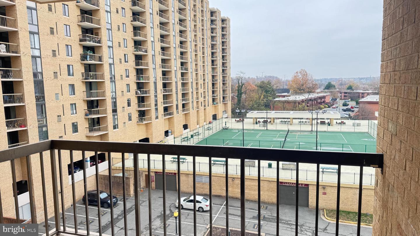 4500 S FOUR MILE RUN DR #314, ARLINGTON, Virginia 22204, 2 Bedrooms Bedrooms, 4 Rooms Rooms,2 BathroomsBathrooms,Residential,For sale,4500 S FOUR MILE RUN DR #314,VAAR2066028 MLS # VAAR2066028 4500 S FOUR MILE RUN DR #314, ARLINGTON, Virginia 22204, 2 Bedrooms Bedrooms, 4 Rooms Rooms,2 BathroomsBathrooms,Residential,For sale,4500 S FOUR MILE RUN DR #314,VAAR2066028 MLS # VAAR2066028