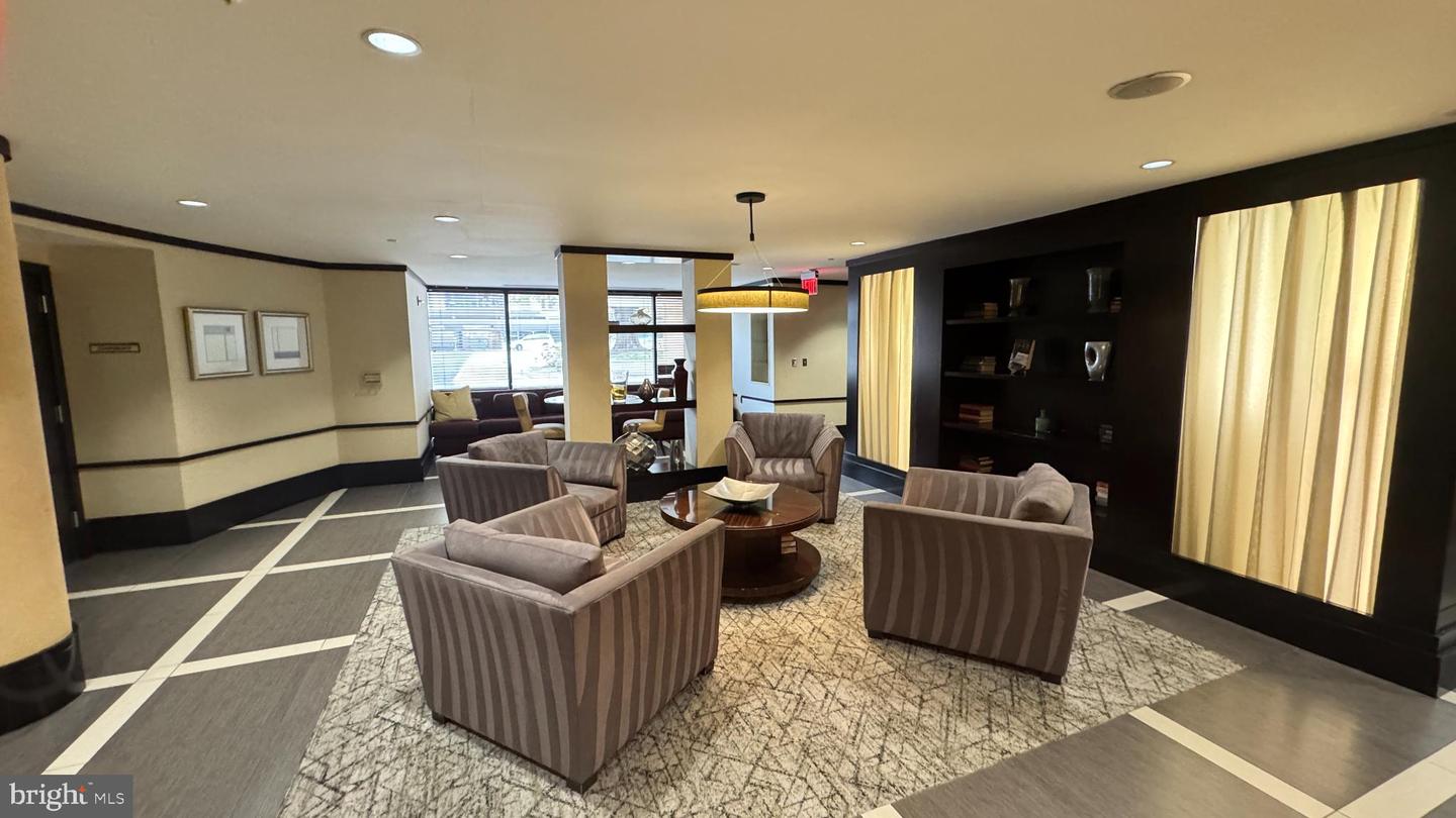 4500 S FOUR MILE RUN DR #314, ARLINGTON, Virginia 22204, 2 Bedrooms Bedrooms, 4 Rooms Rooms,2 BathroomsBathrooms,Residential,For sale,4500 S FOUR MILE RUN DR #314,VAAR2066028 MLS # VAAR2066028 4500 S FOUR MILE RUN DR #314, ARLINGTON, Virginia 22204, 2 Bedrooms Bedrooms, 4 Rooms Rooms,2 BathroomsBathrooms,Residential,For sale,4500 S FOUR MILE RUN DR #314,VAAR2066028 MLS # VAAR2066028