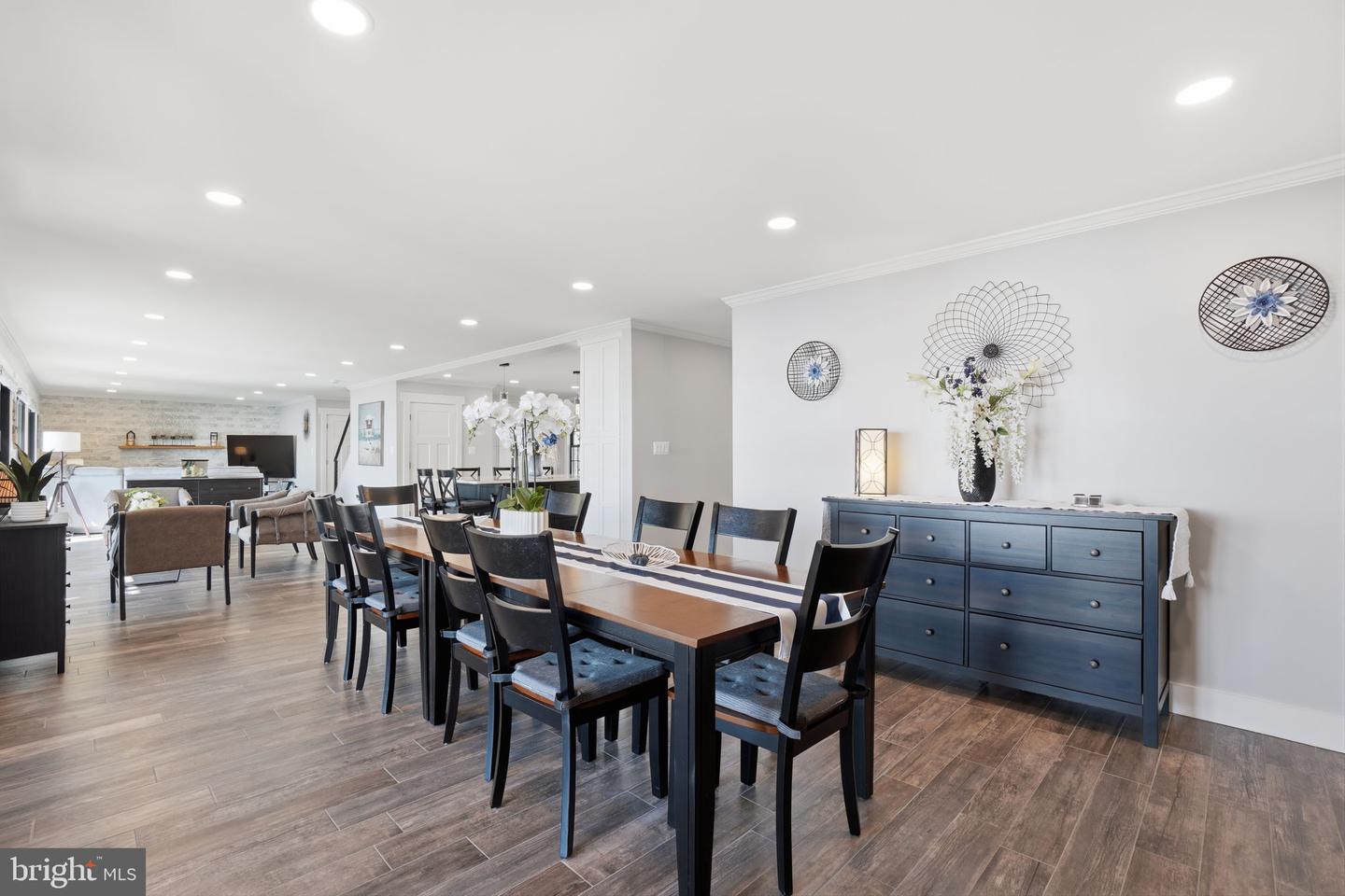 6057 RIVER DR, LORTON, Virginia 22079, 4 Bedrooms Bedrooms, 16 Rooms Rooms,5 BathroomsBathrooms,Residential,For sale,6057 RIVER DR,VAFX2287758 MLS # VAFX2287758 6057 RIVER DR, LORTON, Virginia 22079, 4 Bedrooms Bedrooms, 16 Rooms Rooms,5 BathroomsBathrooms,Residential,For sale,6057 RIVER DR,VAFX2287758 MLS # VAFX2287758