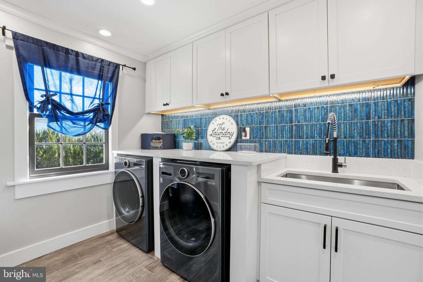 6057 RIVER DR, LORTON, Virginia 22079, 4 Bedrooms Bedrooms, 16 Rooms Rooms,5 BathroomsBathrooms,Residential,For sale,6057 RIVER DR,VAFX2287758 MLS # VAFX2287758 6057 RIVER DR, LORTON, Virginia 22079, 4 Bedrooms Bedrooms, 16 Rooms Rooms,5 BathroomsBathrooms,Residential,For sale,6057 RIVER DR,VAFX2287758 MLS # VAFX2287758