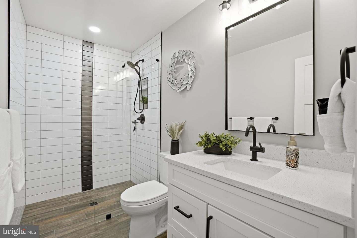 6057 RIVER DR, LORTON, Virginia 22079, 4 Bedrooms Bedrooms, 16 Rooms Rooms,5 BathroomsBathrooms,Residential,For sale,6057 RIVER DR,VAFX2287758 MLS # VAFX2287758 6057 RIVER DR, LORTON, Virginia 22079, 4 Bedrooms Bedrooms, 16 Rooms Rooms,5 BathroomsBathrooms,Residential,For sale,6057 RIVER DR,VAFX2287758 MLS # VAFX2287758