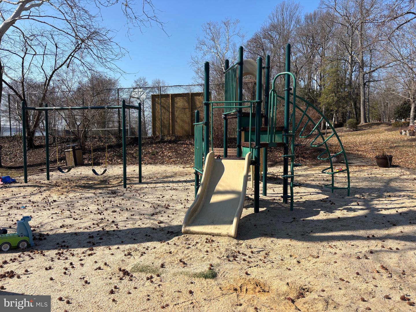 6057 RIVER DR, LORTON, Virginia 22079, 4 Bedrooms Bedrooms, 16 Rooms Rooms,5 BathroomsBathrooms,Residential,For sale,6057 RIVER DR,VAFX2287758 MLS # VAFX2287758