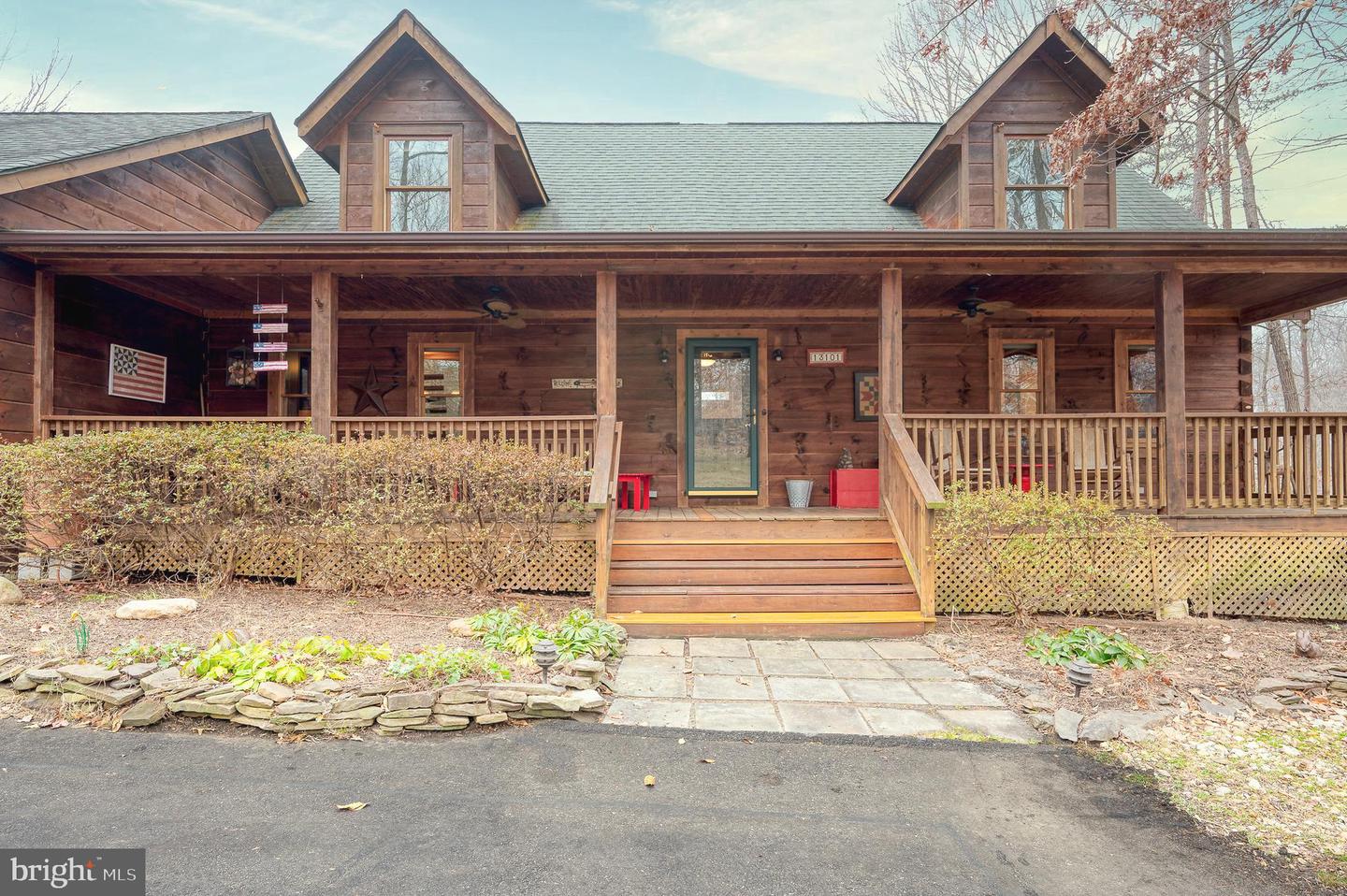 13101 BLACK WALNUT LN, SPOTSYLVANIA, Virginia 22551, 5 Bedrooms Bedrooms, ,3 BathroomsBathrooms,Residential,For sale,13101 BLACK WALNUT LN,VASP2038992 MLS # VASP2038992 13101 BLACK WALNUT LN, SPOTSYLVANIA, Virginia 22551, 5 Bedrooms Bedrooms, ,3 BathroomsBathrooms,Residential,For sale,13101 BLACK WALNUT LN,VASP2038992 MLS # VASP2038992