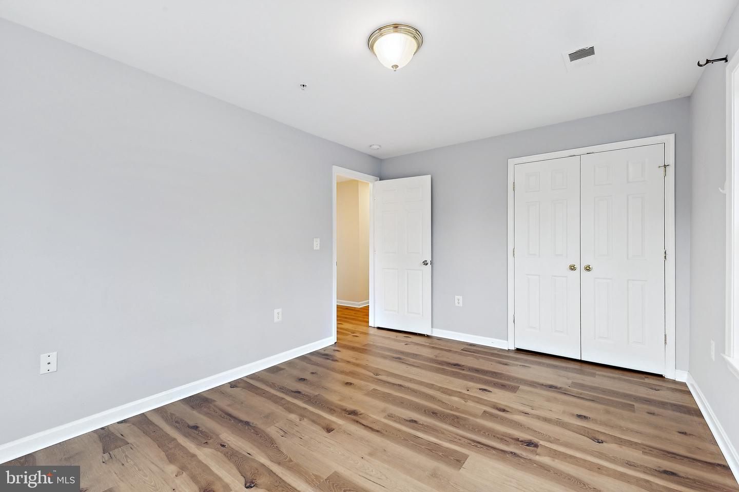 11328 WESTBROOK MILL LN #304, FAIRFAX, Virginia 22030, 4 Bedrooms Bedrooms, ,2 BathroomsBathrooms,Residential,For sale,11328 WESTBROOK MILL LN #304,VAFX2289266 MLS # VAFX2289266