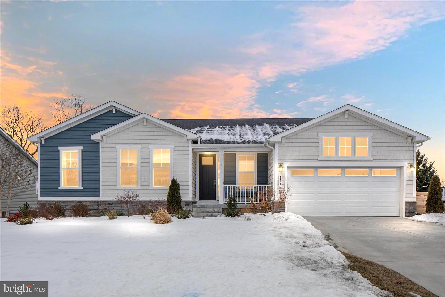 174 WILLIAMSON RD, WINCHESTER, Virginia 22602, 5 Bedrooms Bedrooms, ,3 BathroomsBathrooms,Residential,For sale,174 WILLIAMSON RD,VAFV2039490 MLS # VAFV2039490