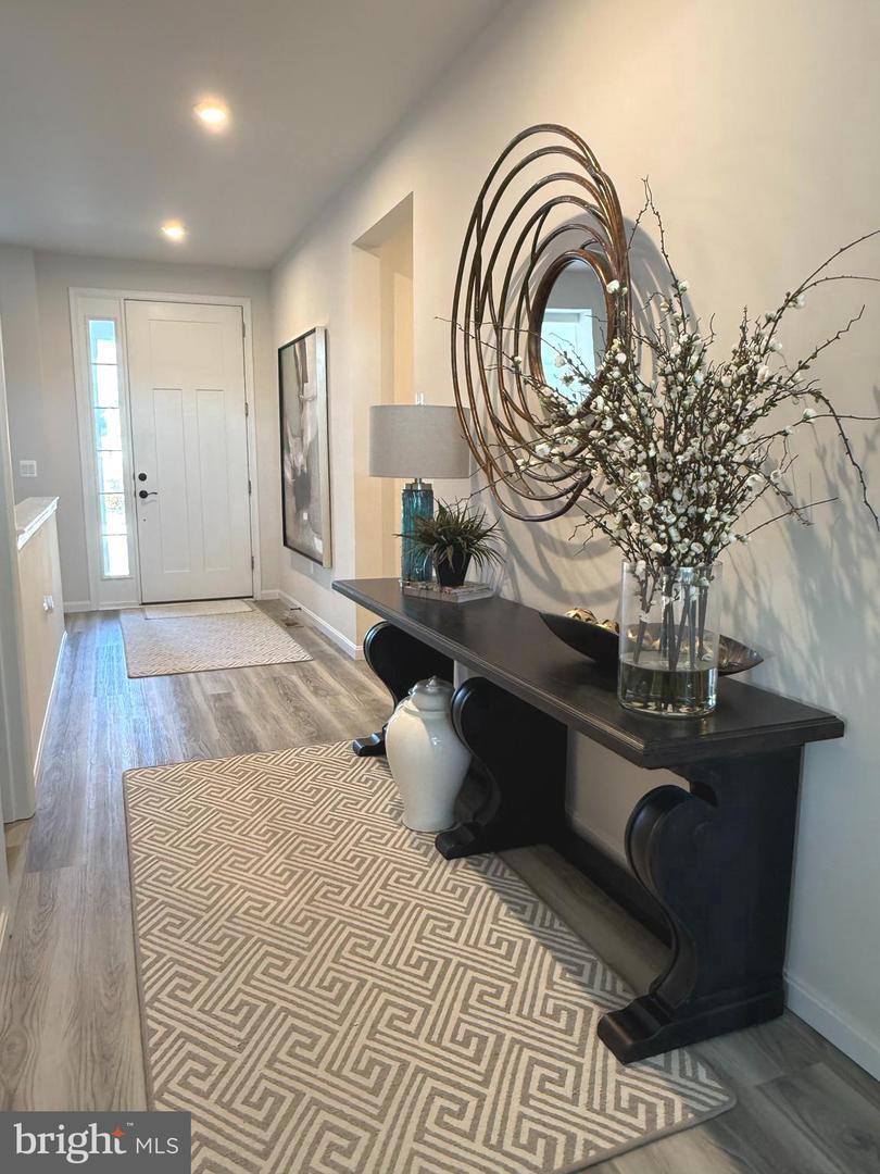 174 WILLIAMSON RD, WINCHESTER, Virginia 22602, 5 Bedrooms Bedrooms, ,3 BathroomsBathrooms,Residential,For sale,174 WILLIAMSON RD,VAFV2039490 MLS # VAFV2039490