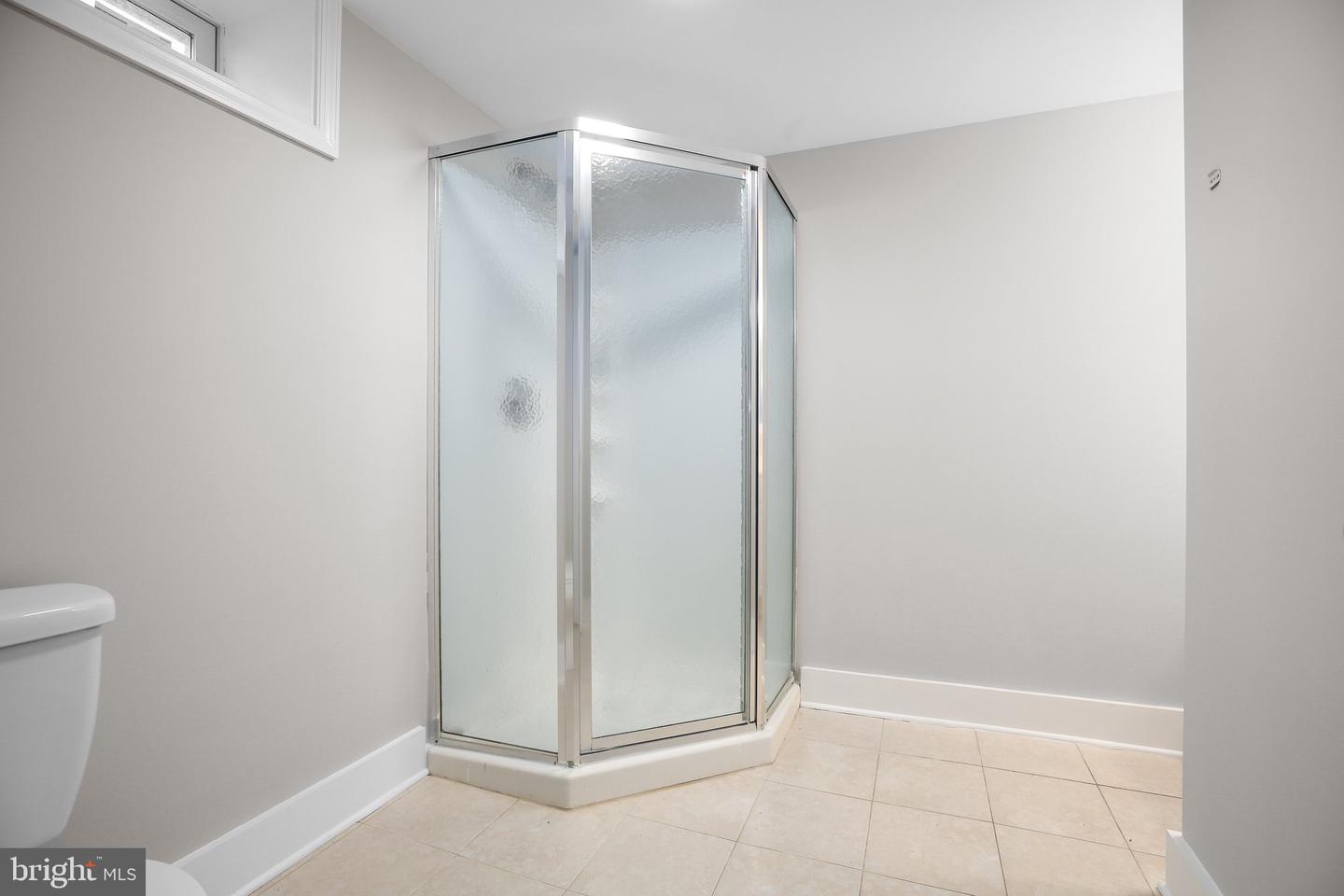 1213 STAFFORD AVE, FREDERICKSBURG, Virginia 22401, 3 Bedrooms Bedrooms, 11 Rooms Rooms,2 BathroomsBathrooms,Residential,For sale,1213 STAFFORD AVE,VAFB2009654 MLS # VAFB2009654