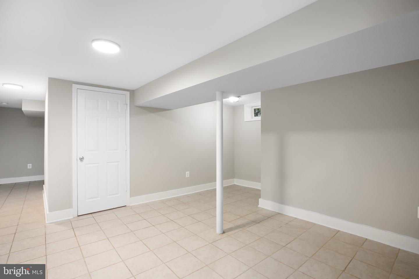 1213 STAFFORD AVE, FREDERICKSBURG, Virginia 22401, 3 Bedrooms Bedrooms, 11 Rooms Rooms,2 BathroomsBathrooms,Residential,For sale,1213 STAFFORD AVE,VAFB2009654 MLS # VAFB2009654