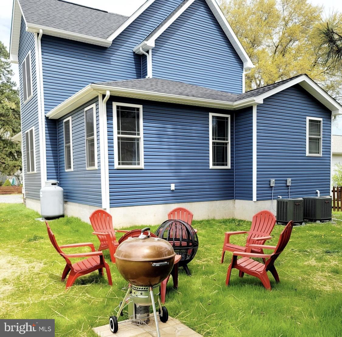 126 4TH STREET, COLONIAL BEACH, Virginia 22443, 4 Bedrooms Bedrooms, ,2 BathroomsBathrooms,Residential,For sale,126 4TH STREET,VAWE2010518 MLS # VAWE2010518