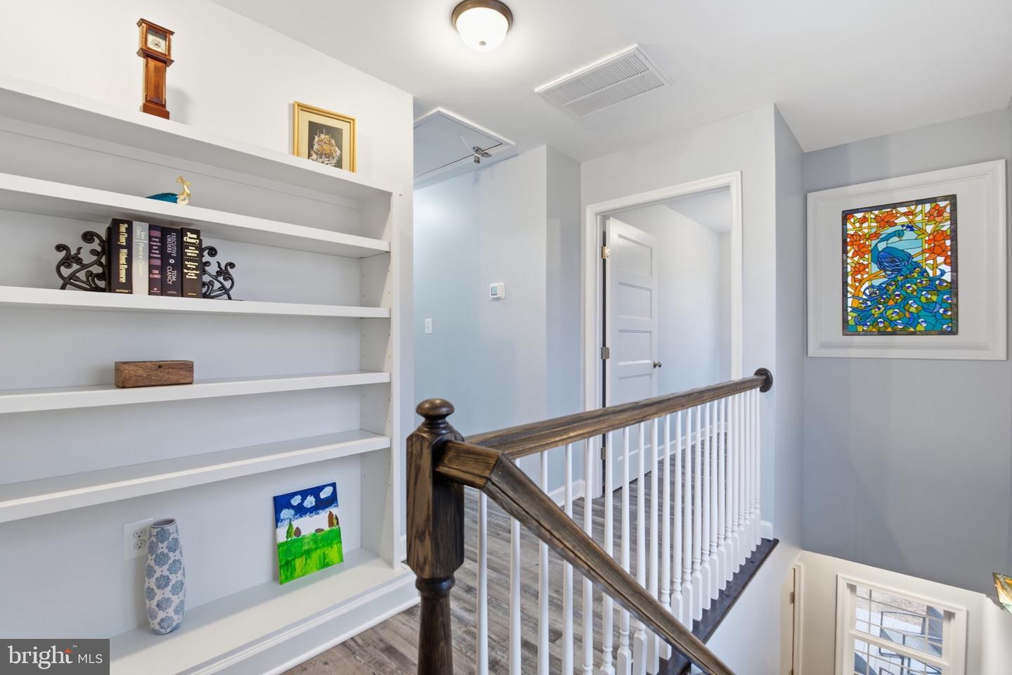 126 4TH STREET, COLONIAL BEACH, Virginia 22443, 4 Bedrooms Bedrooms, ,2 BathroomsBathrooms,Residential,For sale,126 4TH STREET,VAWE2010518 MLS # VAWE2010518