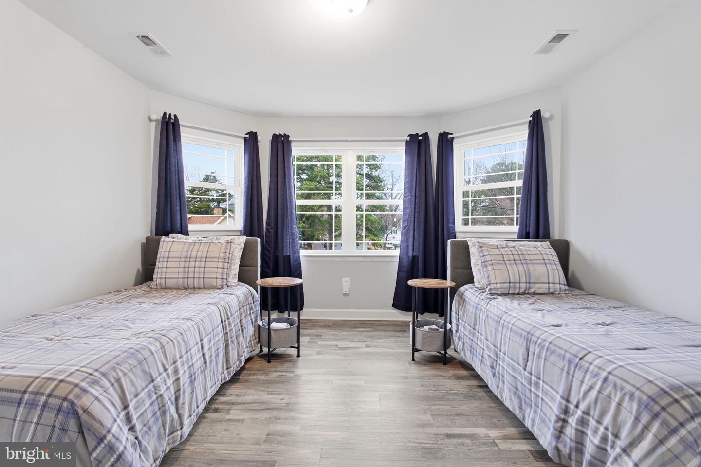 126 4TH STREET, COLONIAL BEACH, Virginia 22443, 4 Bedrooms Bedrooms, ,2 BathroomsBathrooms,Residential,For sale,126 4TH STREET,VAWE2010518 MLS # VAWE2010518