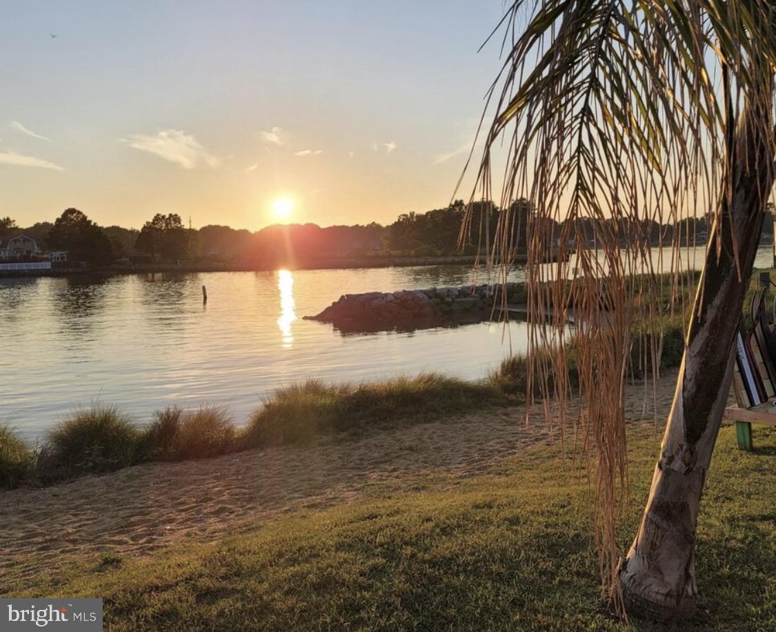 126 4TH STREET, COLONIAL BEACH, Virginia 22443, 4 Bedrooms Bedrooms, ,2 BathroomsBathrooms,Residential,For sale,126 4TH STREET,VAWE2010518 MLS # VAWE2010518