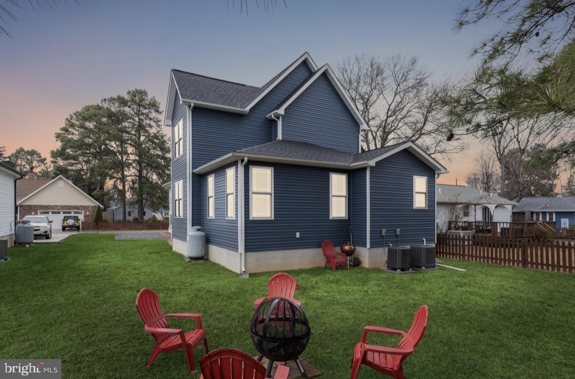 126 4TH STREET, COLONIAL BEACH, Virginia 22443, 4 Bedrooms Bedrooms, ,2 BathroomsBathrooms,Residential,For sale,126 4TH STREET,VAWE2010518 MLS # VAWE2010518