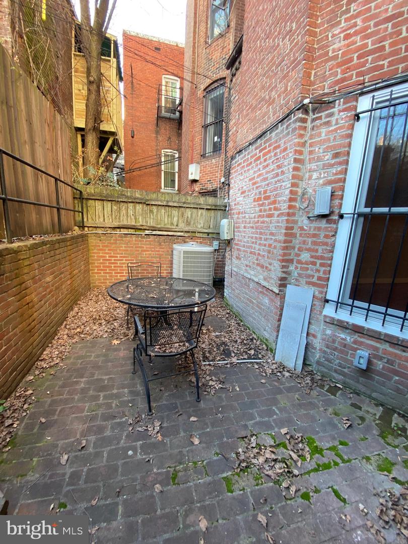 1750 S ST NW #1, WASHINGTON, District Of Columbia 20009, 1 Bedroom Bedrooms, ,1 BathroomBathrooms,Residential,For sale,1750 S ST NW #1,DCDC2246344 MLS # DCDC2246344 1750 S ST NW #1, WASHINGTON, District Of Columbia 20009, 1 Bedroom Bedrooms, ,1 BathroomBathrooms,Residential,For sale,1750 S ST NW #1,DCDC2246344 MLS # DCDC2246344