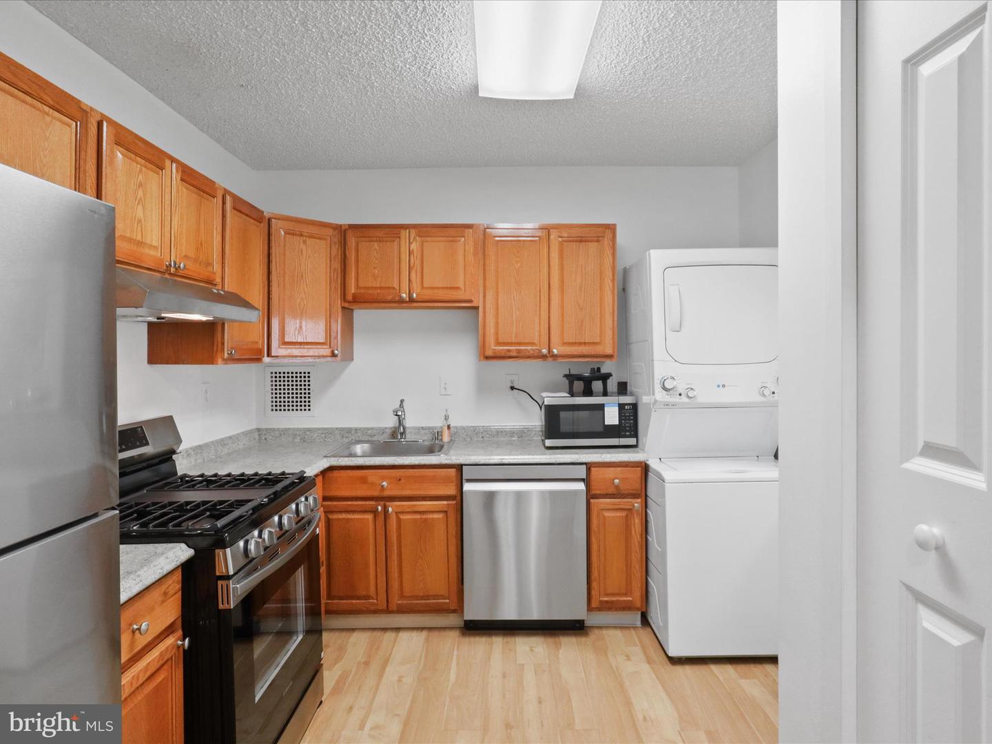 3701 S GEORGE MASON DR #2318N, FALLS CHURCH, Virginia 22041, 1 Bedroom Bedrooms, 2 Rooms Rooms,1 BathroomBathrooms,Residential,For sale,3701 S GEORGE MASON DR #2318N,VAFX2291684 MLS # VAFX2291684