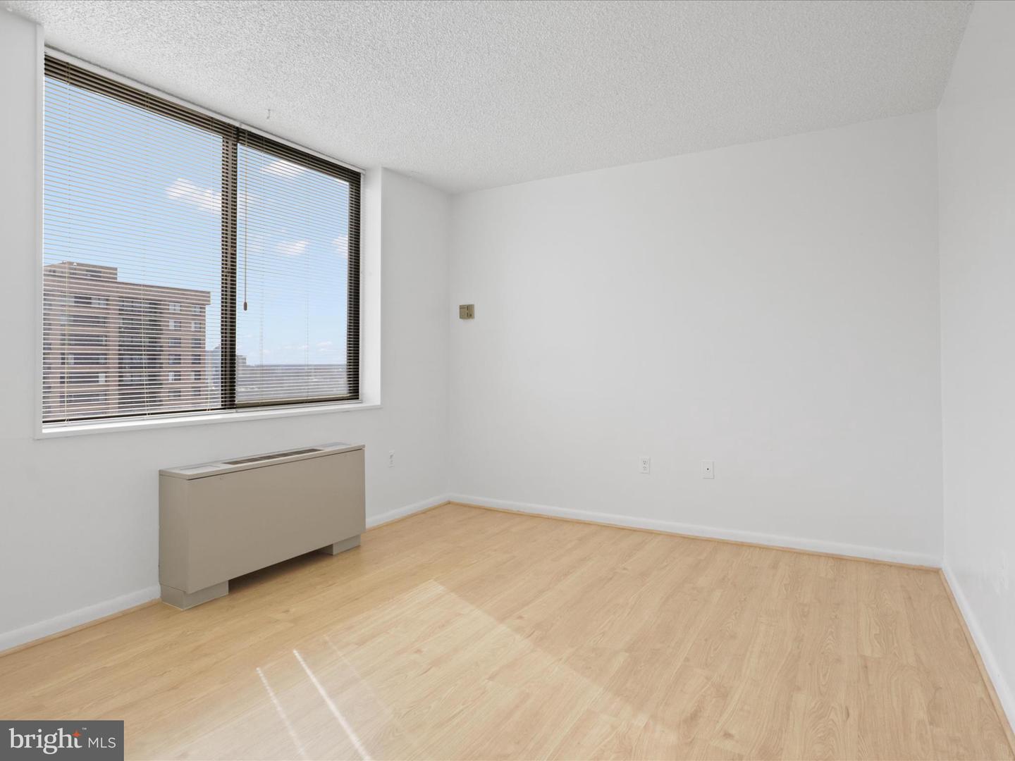 3701 S GEORGE MASON DR #2318N, FALLS CHURCH, Virginia 22041, 1 Bedroom Bedrooms, 2 Rooms Rooms,1 BathroomBathrooms,Residential,For sale,3701 S GEORGE MASON DR #2318N,VAFX2291684 MLS # VAFX2291684