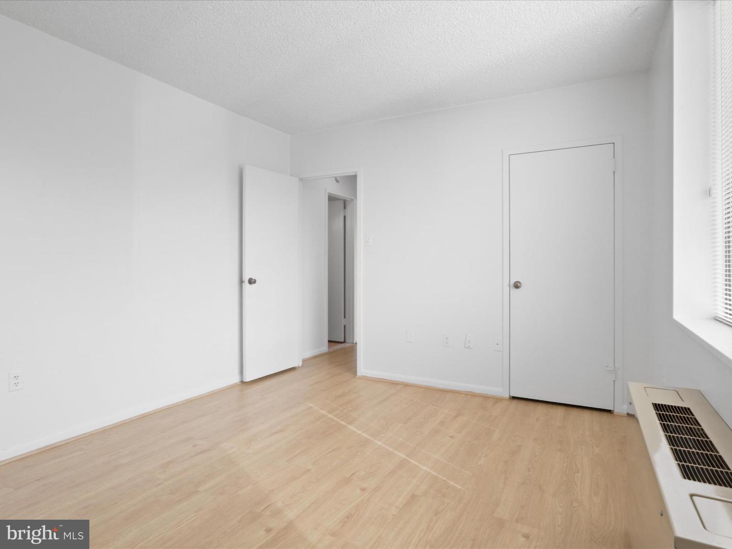 3701 S GEORGE MASON DR #2318N, FALLS CHURCH, Virginia 22041, 1 Bedroom Bedrooms, 2 Rooms Rooms,1 BathroomBathrooms,Residential,For sale,3701 S GEORGE MASON DR #2318N,VAFX2291684 MLS # VAFX2291684