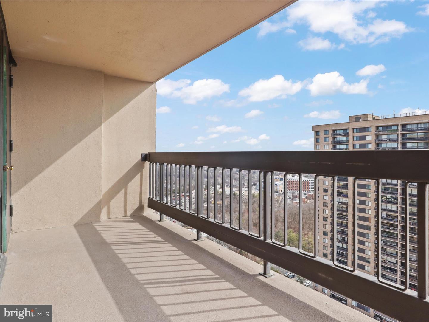 3701 S GEORGE MASON DR #2318N, FALLS CHURCH, Virginia 22041, 1 Bedroom Bedrooms, 2 Rooms Rooms,1 BathroomBathrooms,Residential,For sale,3701 S GEORGE MASON DR #2318N,VAFX2291684 MLS # VAFX2291684