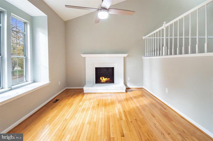 5316 SENTRY LN, WOODBRIDGE, Virginia 22193, 4 Bedrooms Bedrooms, 7 Rooms Rooms,3 BathroomsBathrooms,Residential,For sale,5316 SENTRY LN,VAPW2112844 MLS # VAPW2112844