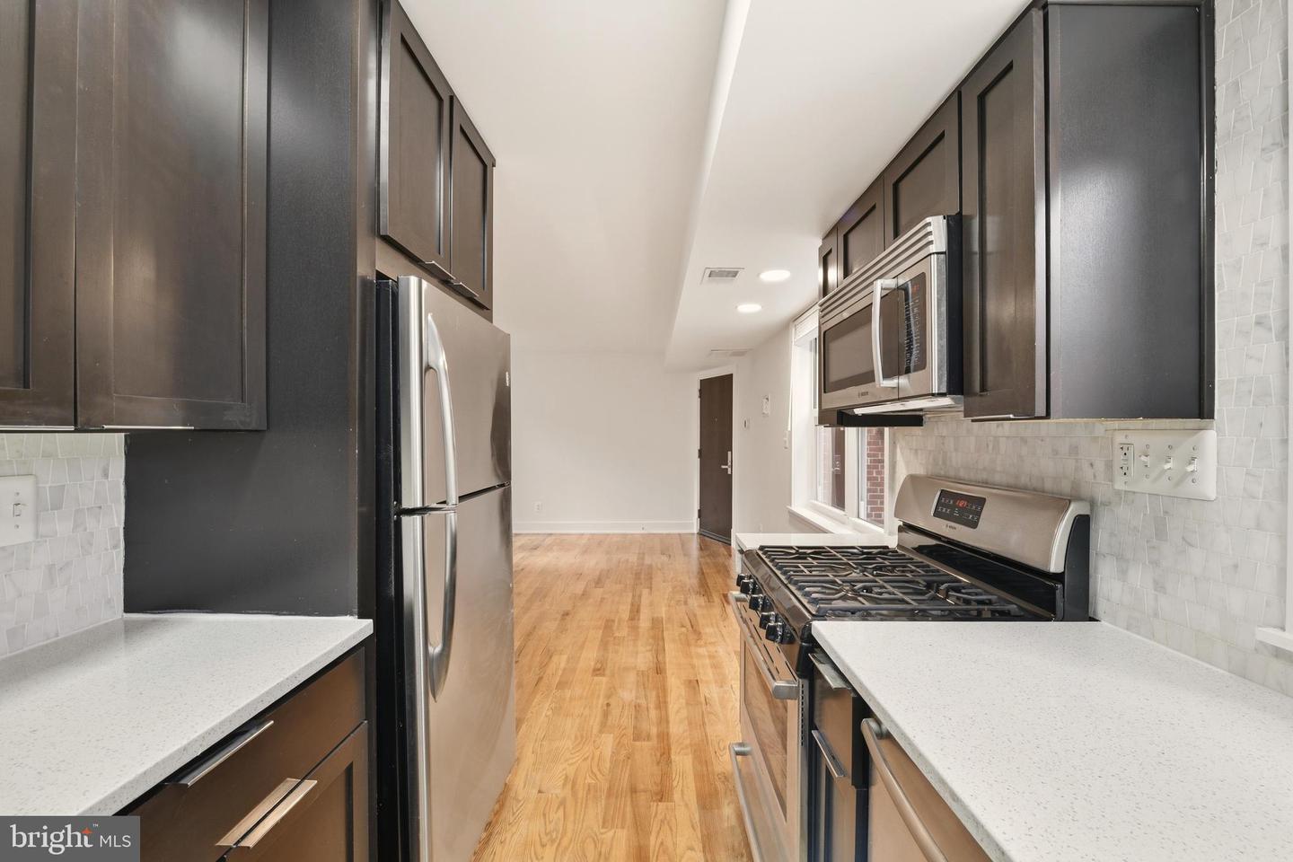 626 INDEPENDENCE AVE SE #103, WASHINGTON, District Of Columbia 20003, 2 Bedrooms Bedrooms, 3 Rooms Rooms,1 BathroomBathrooms,Residential,For sale,626 INDEPENDENCE AVE SE #103,DCDC2247060 MLS # DCDC2247060
