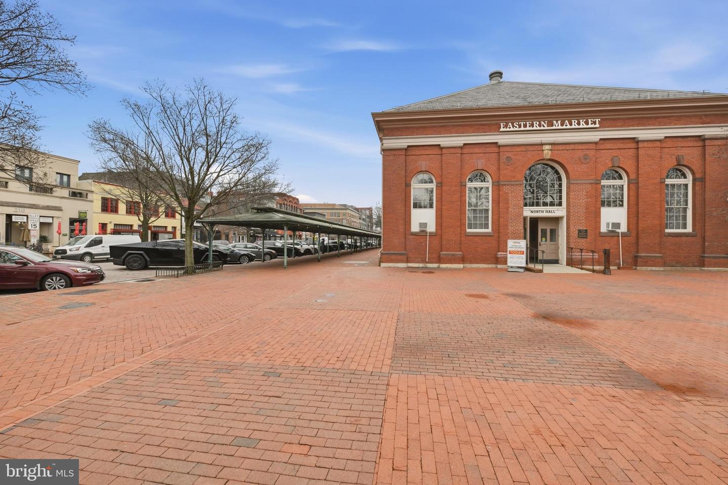 626 INDEPENDENCE AVE SE #103, WASHINGTON, District Of Columbia 20003, 2 Bedrooms Bedrooms, 3 Rooms Rooms,1 BathroomBathrooms,Residential,For sale,626 INDEPENDENCE AVE SE #103,DCDC2247060 MLS # DCDC2247060