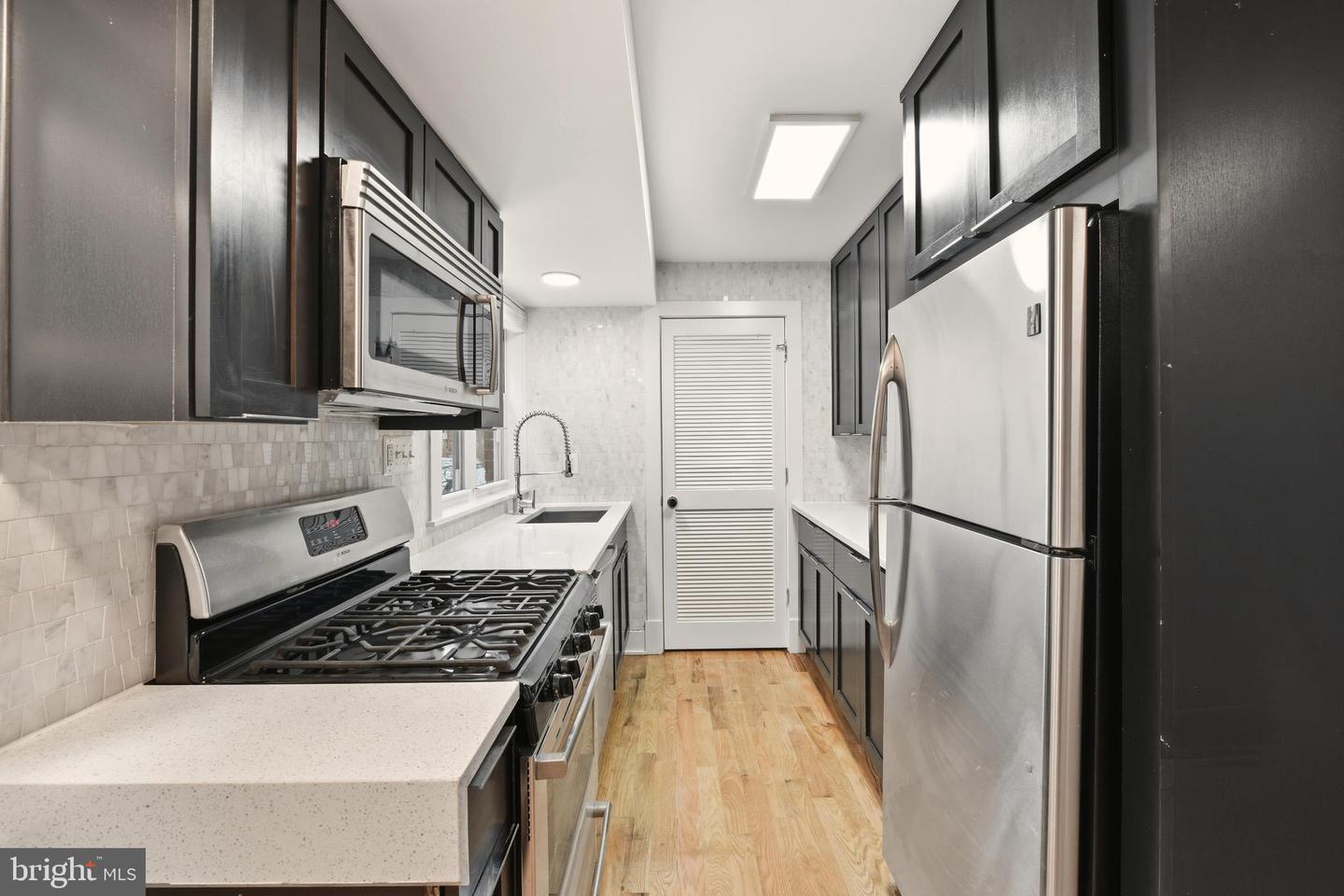 626 INDEPENDENCE AVE SE #103, WASHINGTON, District Of Columbia 20003, 2 Bedrooms Bedrooms, 3 Rooms Rooms,1 BathroomBathrooms,Residential,For sale,626 INDEPENDENCE AVE SE #103,DCDC2247060 MLS # DCDC2247060