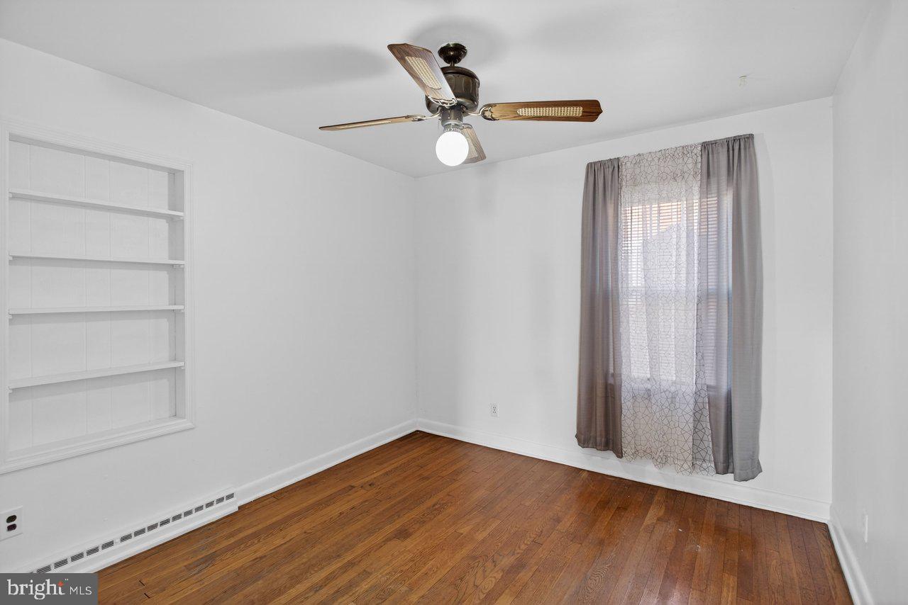 913 SPOTSWOOD DR, HARRISONBURG, Virginia 22802, 3 Bedrooms Bedrooms, ,1 BathroomBathrooms,Residential,For sale,913 SPOTSWOOD DR,VAHC2000556 MLS # VAHC2000556 913 SPOTSWOOD DR, HARRISONBURG, Virginia 22802, 3 Bedrooms Bedrooms, ,1 BathroomBathrooms,Residential,For sale,913 SPOTSWOOD DR,VAHC2000556 MLS # VAHC2000556