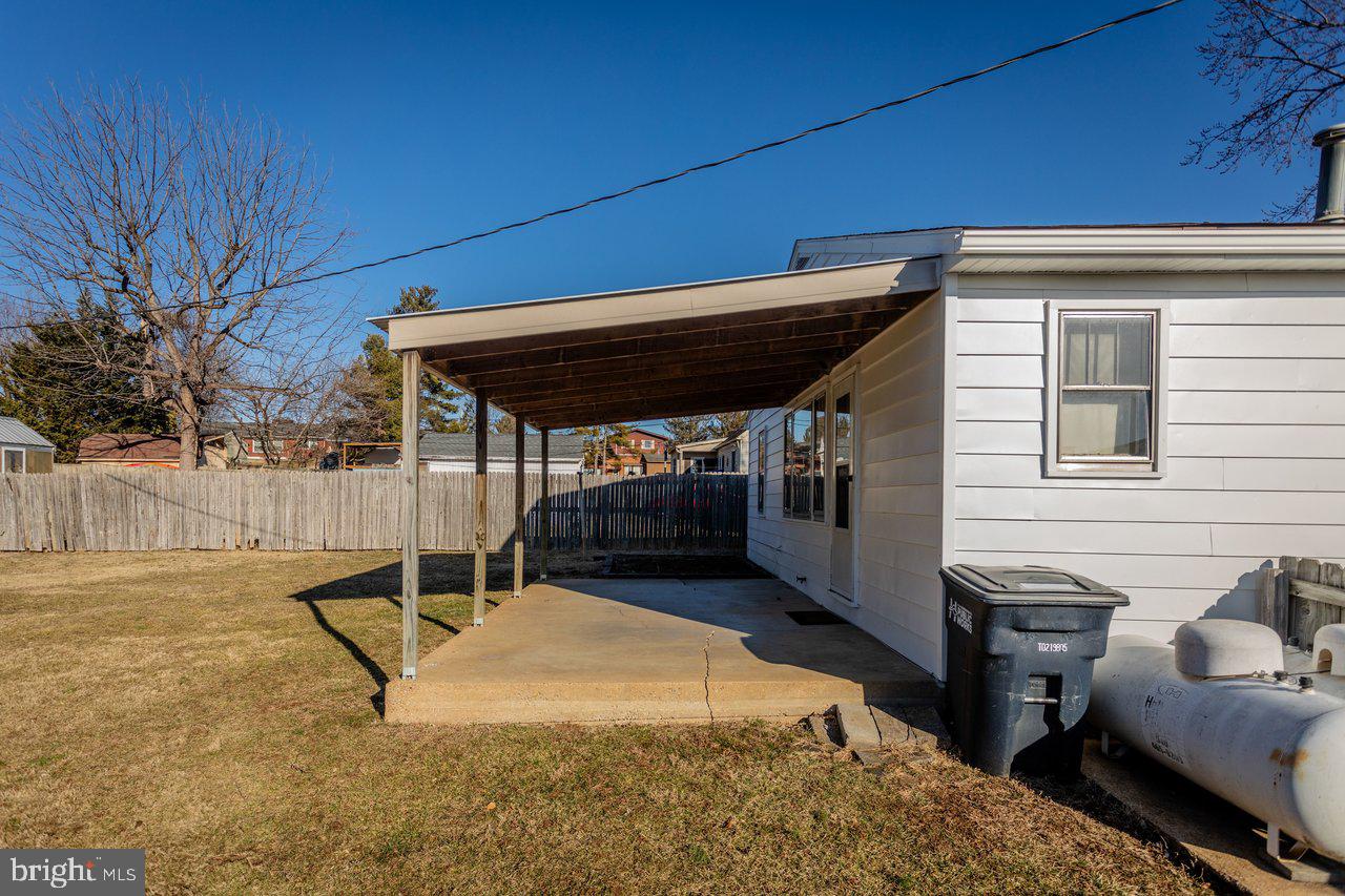 913 SPOTSWOOD DR, HARRISONBURG, Virginia 22802, 3 Bedrooms Bedrooms, ,1 BathroomBathrooms,Residential,For sale,913 SPOTSWOOD DR,VAHC2000556 MLS # VAHC2000556 913 SPOTSWOOD DR, HARRISONBURG, Virginia 22802, 3 Bedrooms Bedrooms, ,1 BathroomBathrooms,Residential,For sale,913 SPOTSWOOD DR,VAHC2000556 MLS # VAHC2000556