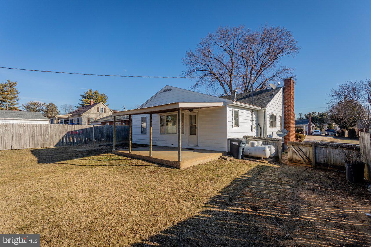 913 SPOTSWOOD DR, HARRISONBURG, Virginia 22802, 3 Bedrooms Bedrooms, ,1 BathroomBathrooms,Residential,For sale,913 SPOTSWOOD DR,VAHC2000556 MLS # VAHC2000556 913 SPOTSWOOD DR, HARRISONBURG, Virginia 22802, 3 Bedrooms Bedrooms, ,1 BathroomBathrooms,Residential,For sale,913 SPOTSWOOD DR,VAHC2000556 MLS # VAHC2000556