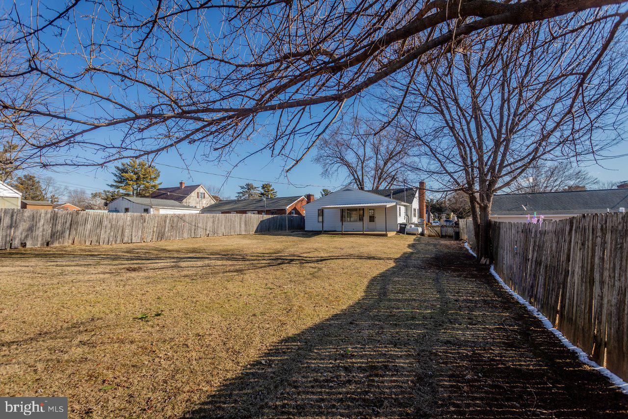 913 SPOTSWOOD DR, HARRISONBURG, Virginia 22802, 3 Bedrooms Bedrooms, ,1 BathroomBathrooms,Residential,For sale,913 SPOTSWOOD DR,VAHC2000556 MLS # VAHC2000556 913 SPOTSWOOD DR, HARRISONBURG, Virginia 22802, 3 Bedrooms Bedrooms, ,1 BathroomBathrooms,Residential,For sale,913 SPOTSWOOD DR,VAHC2000556 MLS # VAHC2000556