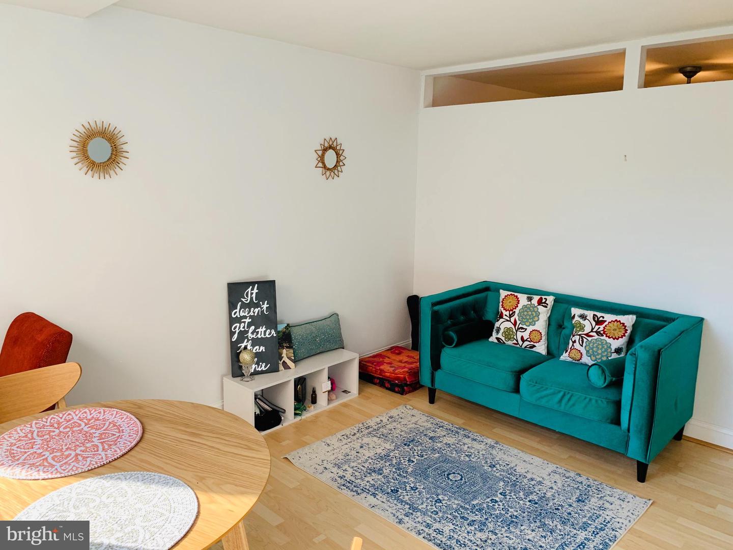 1111 ARLINGTON BLVD #213, ARLINGTON, Virginia 22209, 1 Bedroom Bedrooms, 4 Rooms Rooms,1 BathroomBathrooms,Residential,For sale,1111 ARLINGTON BLVD #213,VAAR2069170 MLS # VAAR2069170