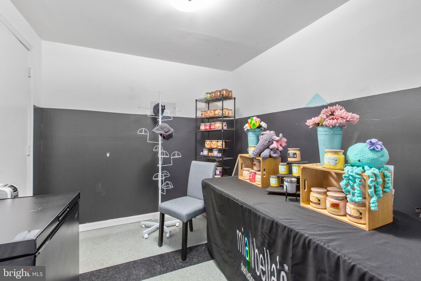 80 FERRY RD, FREDERICKSBURG, Virginia 22405, 3 Bedrooms Bedrooms, ,2 BathroomsBathrooms,Residential,For sale,80 FERRY RD,VAST2046424 MLS # VAST2046424