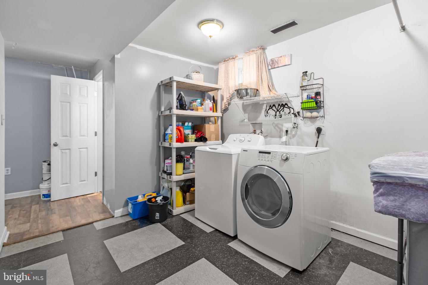 80 FERRY RD, FREDERICKSBURG, Virginia 22405, 3 Bedrooms Bedrooms, ,2 BathroomsBathrooms,Residential,For sale,80 FERRY RD,VAST2046424 MLS # VAST2046424