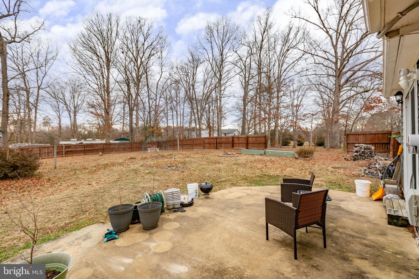 80 FERRY RD, FREDERICKSBURG, Virginia 22405, 3 Bedrooms Bedrooms, ,2 BathroomsBathrooms,Residential,For sale,80 FERRY RD,VAST2046424 MLS # VAST2046424