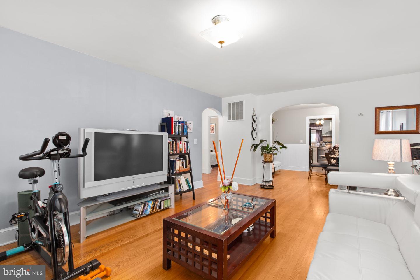 80 FERRY RD, FREDERICKSBURG, Virginia 22405, 3 Bedrooms Bedrooms, ,2 BathroomsBathrooms,Residential,For sale,80 FERRY RD,VAST2046424 MLS # VAST2046424