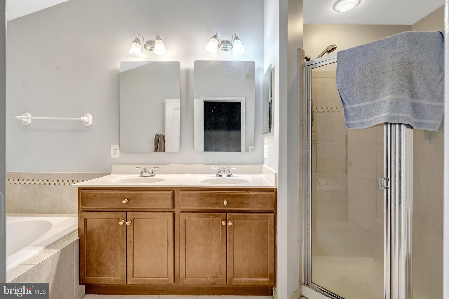 4302 POTOMAC HIGHLANDS CIR, TRIANGLE, Virginia 22172, 3 Bedrooms Bedrooms, ,2 BathroomsBathrooms,Residential,For sale,4302 POTOMAC HIGHLANDS CIR,VAPW2113216 MLS # VAPW2113216 4302 POTOMAC HIGHLANDS CIR, TRIANGLE, Virginia 22172, 3 Bedrooms Bedrooms, ,2 BathroomsBathrooms,Residential,For sale,4302 POTOMAC HIGHLANDS CIR,VAPW2113216 MLS # VAPW2113216