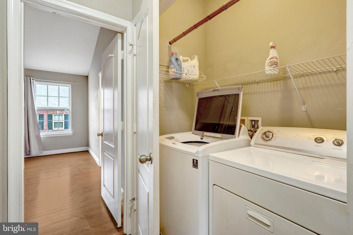 4302 POTOMAC HIGHLANDS CIR, TRIANGLE, Virginia 22172, 3 Bedrooms Bedrooms, ,2 BathroomsBathrooms,Residential,For sale,4302 POTOMAC HIGHLANDS CIR,VAPW2113216 MLS # VAPW2113216 4302 POTOMAC HIGHLANDS CIR, TRIANGLE, Virginia 22172, 3 Bedrooms Bedrooms, ,2 BathroomsBathrooms,Residential,For sale,4302 POTOMAC HIGHLANDS CIR,VAPW2113216 MLS # VAPW2113216