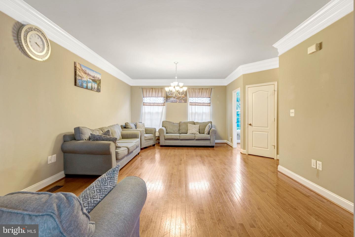 4302 POTOMAC HIGHLANDS CIR, TRIANGLE, Virginia 22172, 3 Bedrooms Bedrooms, ,2 BathroomsBathrooms,Residential,For sale,4302 POTOMAC HIGHLANDS CIR,VAPW2113216 MLS # VAPW2113216 4302 POTOMAC HIGHLANDS CIR, TRIANGLE, Virginia 22172, 3 Bedrooms Bedrooms, ,2 BathroomsBathrooms,Residential,For sale,4302 POTOMAC HIGHLANDS CIR,VAPW2113216 MLS # VAPW2113216