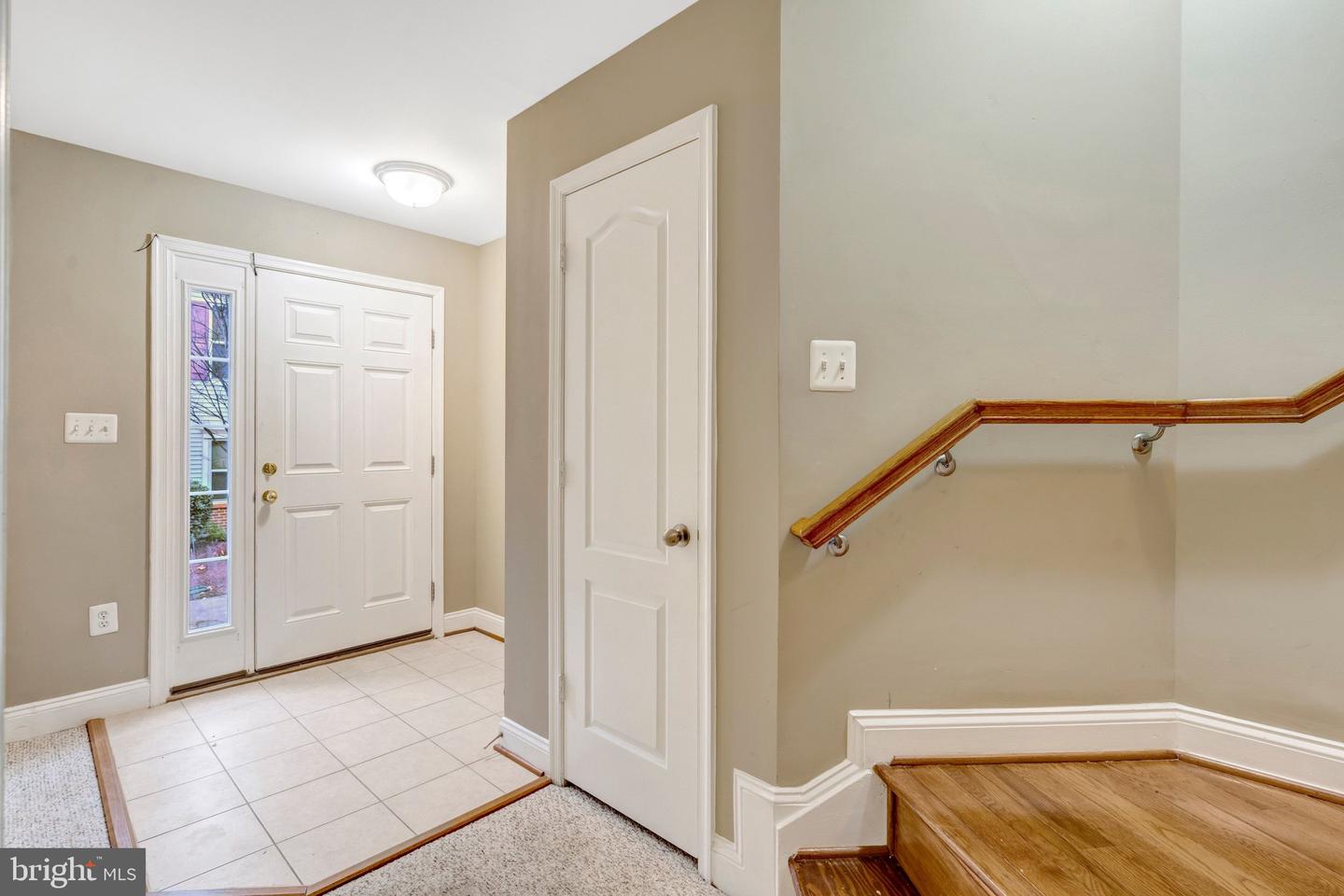 4302 POTOMAC HIGHLANDS CIR, TRIANGLE, Virginia 22172, 3 Bedrooms Bedrooms, ,2 BathroomsBathrooms,Residential,For sale,4302 POTOMAC HIGHLANDS CIR,VAPW2113216 MLS # VAPW2113216 4302 POTOMAC HIGHLANDS CIR, TRIANGLE, Virginia 22172, 3 Bedrooms Bedrooms, ,2 BathroomsBathrooms,Residential,For sale,4302 POTOMAC HIGHLANDS CIR,VAPW2113216 MLS # VAPW2113216