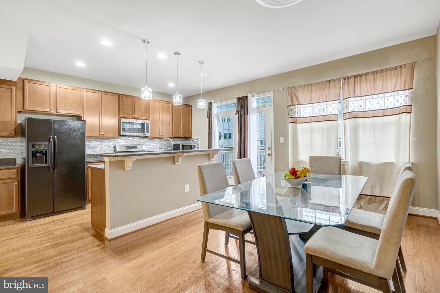 4302 POTOMAC HIGHLANDS CIR, TRIANGLE, Virginia 22172, 3 Bedrooms Bedrooms, ,2 BathroomsBathrooms,Residential,For sale,4302 POTOMAC HIGHLANDS CIR,VAPW2113216 MLS # VAPW2113216 4302 POTOMAC HIGHLANDS CIR, TRIANGLE, Virginia 22172, 3 Bedrooms Bedrooms, ,2 BathroomsBathrooms,Residential,For sale,4302 POTOMAC HIGHLANDS CIR,VAPW2113216 MLS # VAPW2113216