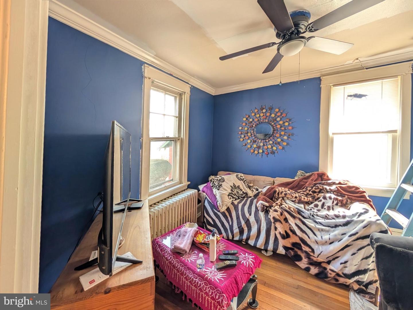 8 W 11TH ST, FRONT ROYAL, Virginia 22630, 4 Bedrooms Bedrooms, ,3 BathroomsBathrooms,Residential,For sale,8 W 11TH ST,VAWR2013528 MLS # VAWR2013528