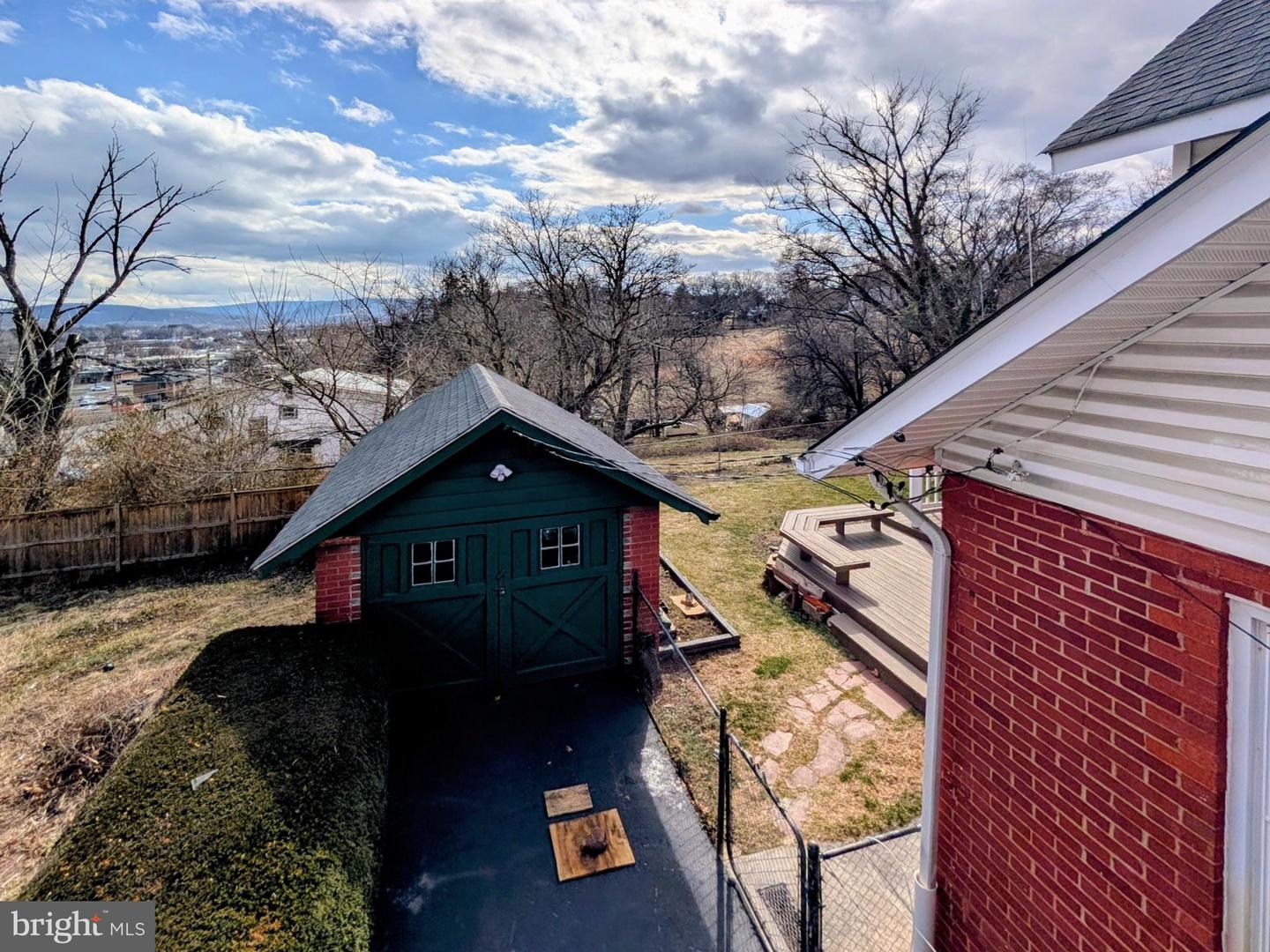 8 W 11TH ST, FRONT ROYAL, Virginia 22630, 4 Bedrooms Bedrooms, ,3 BathroomsBathrooms,Residential,For sale,8 W 11TH ST,VAWR2013528 MLS # VAWR2013528