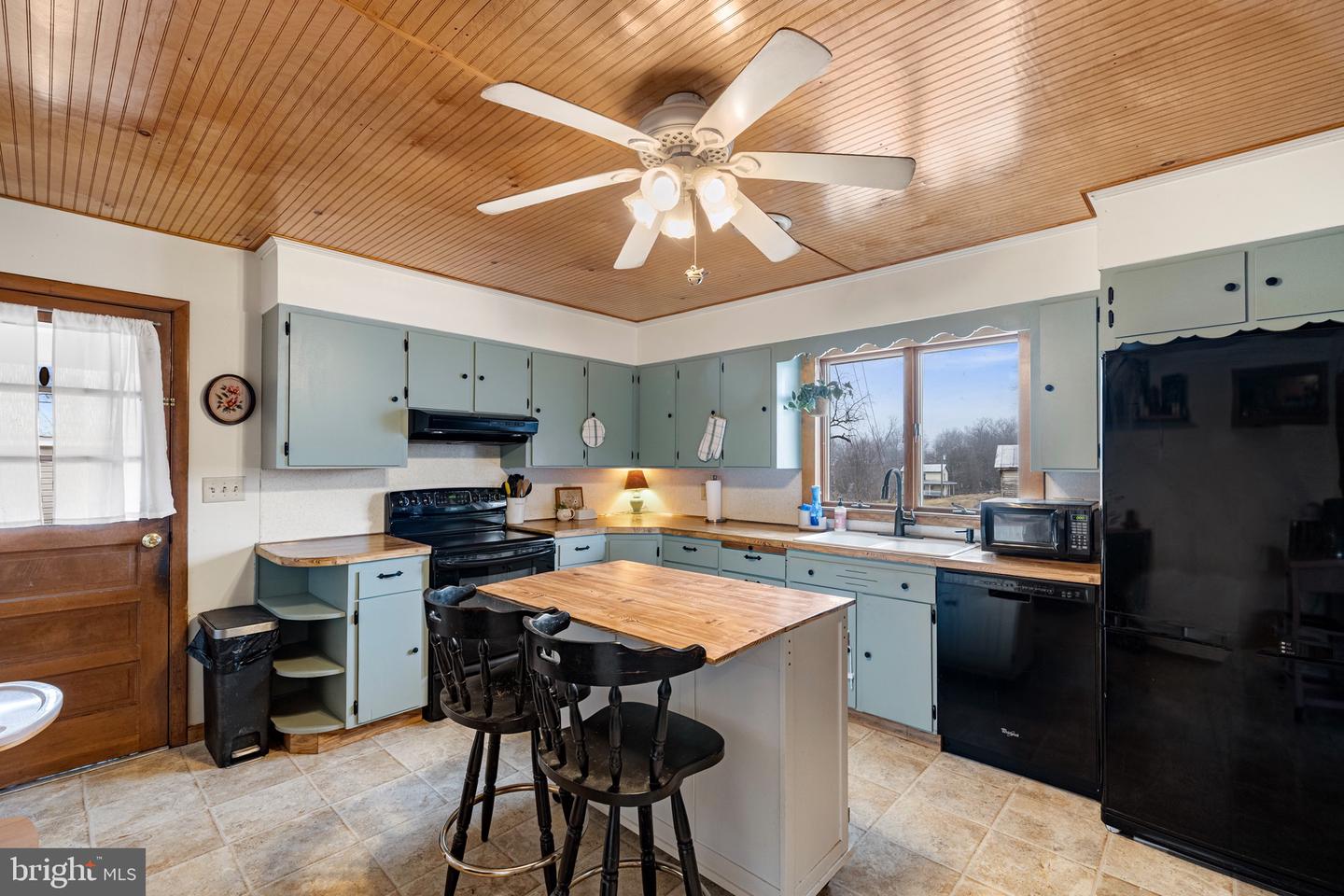 3360 SENEDO RD, QUICKSBURG, Virginia 22847, 4 Bedrooms Bedrooms, 7 Rooms Rooms,3 BathroomsBathrooms,Residential,For sale,3360 SENEDO RD,VASH2013678 MLS # VASH2013678 3360 SENEDO RD, QUICKSBURG, Virginia 22847, 4 Bedrooms Bedrooms, 7 Rooms Rooms,3 BathroomsBathrooms,Residential,For sale,3360 SENEDO RD,VASH2013678 MLS # VASH2013678