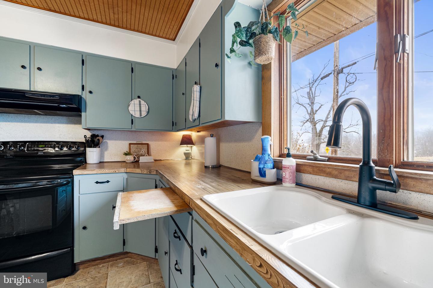 3360 SENEDO RD, QUICKSBURG, Virginia 22847, 4 Bedrooms Bedrooms, 7 Rooms Rooms,3 BathroomsBathrooms,Residential,For sale,3360 SENEDO RD,VASH2013678 MLS # VASH2013678 3360 SENEDO RD, QUICKSBURG, Virginia 22847, 4 Bedrooms Bedrooms, 7 Rooms Rooms,3 BathroomsBathrooms,Residential,For sale,3360 SENEDO RD,VASH2013678 MLS # VASH2013678