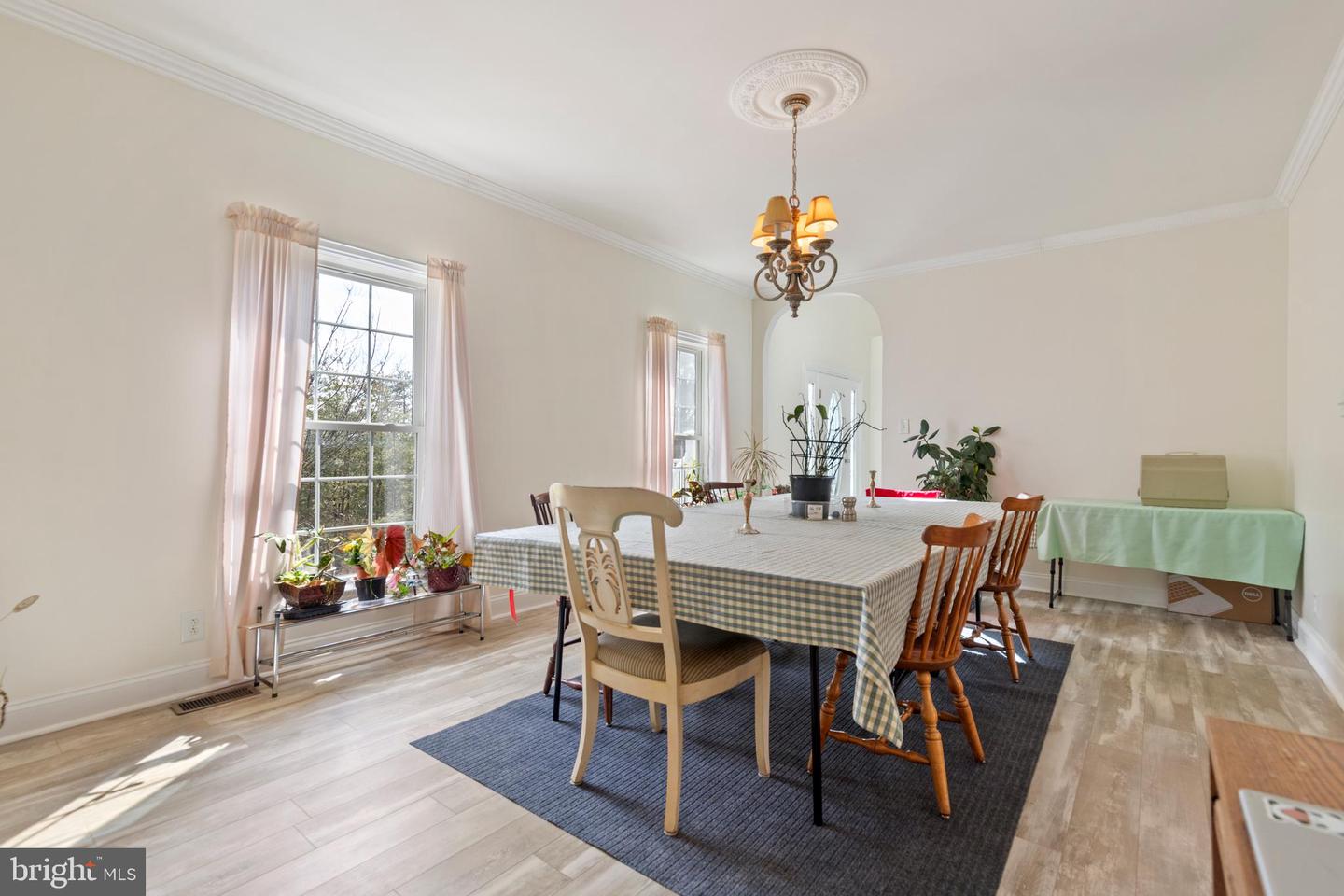 3336 HUNTING RIDGE RD, WINCHESTER, Virginia 22603, 4 Bedrooms Bedrooms, ,2 BathroomsBathrooms,Residential,For sale,3336 HUNTING RIDGE RD,VAFV2039814 MLS # VAFV2039814 3336 HUNTING RIDGE RD, WINCHESTER, Virginia 22603, 4 Bedrooms Bedrooms, ,2 BathroomsBathrooms,Residential,For sale,3336 HUNTING RIDGE RD,VAFV2039814 MLS # VAFV2039814