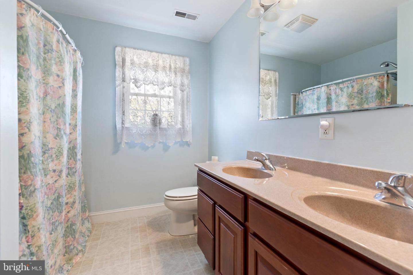 3336 HUNTING RIDGE RD, WINCHESTER, Virginia 22603, 4 Bedrooms Bedrooms, ,2 BathroomsBathrooms,Residential,For sale,3336 HUNTING RIDGE RD,VAFV2039814 MLS # VAFV2039814 3336 HUNTING RIDGE RD, WINCHESTER, Virginia 22603, 4 Bedrooms Bedrooms, ,2 BathroomsBathrooms,Residential,For sale,3336 HUNTING RIDGE RD,VAFV2039814 MLS # VAFV2039814