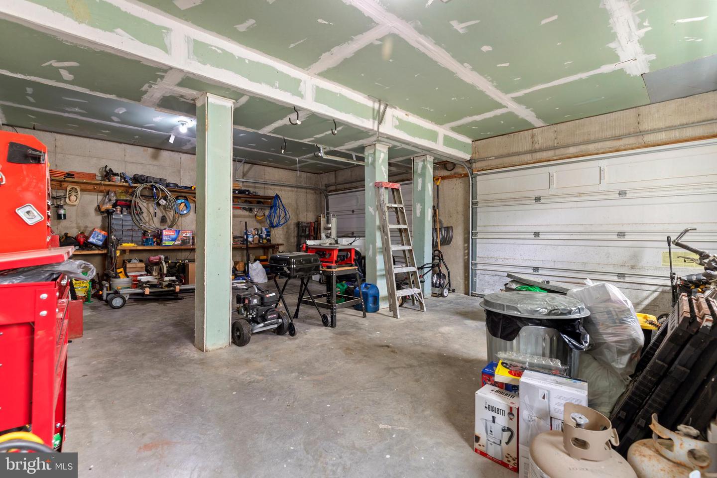 3336 HUNTING RIDGE RD, WINCHESTER, Virginia 22603, 4 Bedrooms Bedrooms, ,2 BathroomsBathrooms,Residential,For sale,3336 HUNTING RIDGE RD,VAFV2039814 MLS # VAFV2039814 3336 HUNTING RIDGE RD, WINCHESTER, Virginia 22603, 4 Bedrooms Bedrooms, ,2 BathroomsBathrooms,Residential,For sale,3336 HUNTING RIDGE RD,VAFV2039814 MLS # VAFV2039814