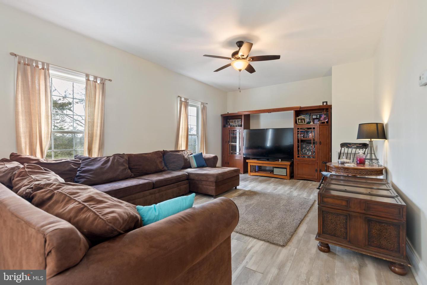 3336 HUNTING RIDGE RD, WINCHESTER, Virginia 22603, 4 Bedrooms Bedrooms, ,2 BathroomsBathrooms,Residential,For sale,3336 HUNTING RIDGE RD,VAFV2039814 MLS # VAFV2039814 3336 HUNTING RIDGE RD, WINCHESTER, Virginia 22603, 4 Bedrooms Bedrooms, ,2 BathroomsBathrooms,Residential,For sale,3336 HUNTING RIDGE RD,VAFV2039814 MLS # VAFV2039814